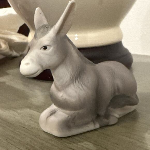 Vintage Lefton 00332 The Christopher Collection Donkey Replacement Nativity - Picture 3 of 15